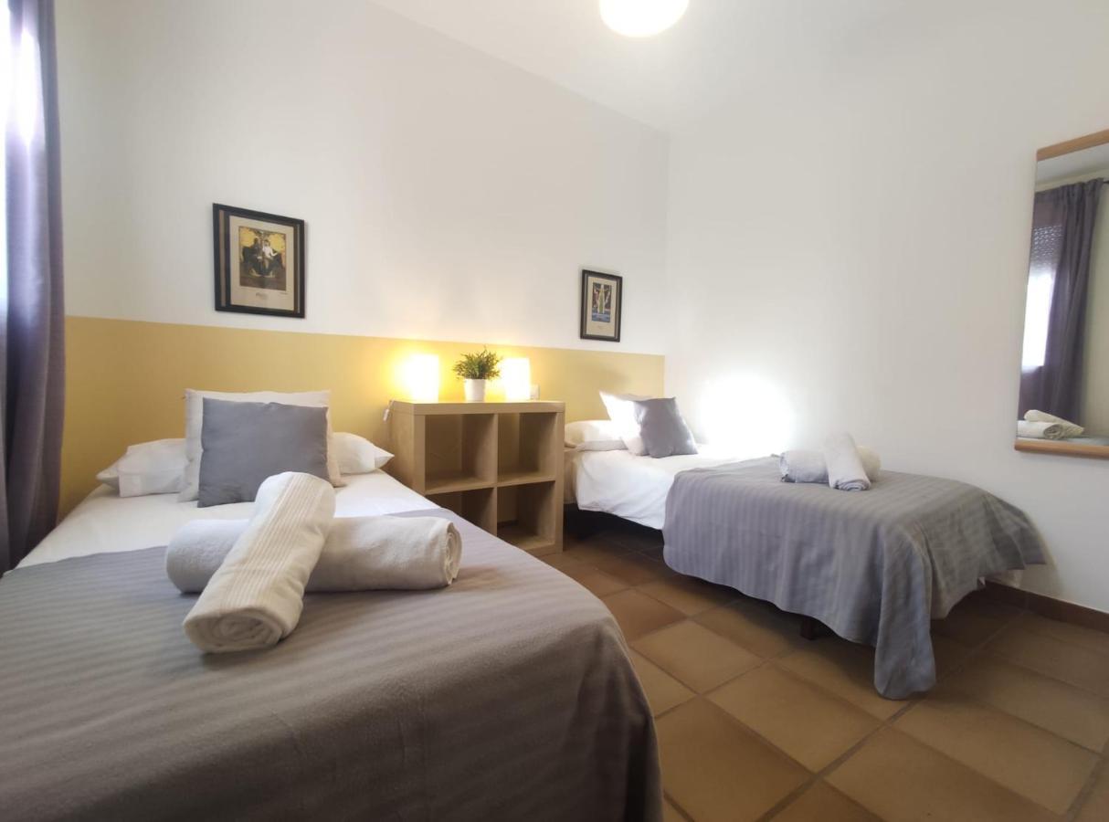 Вилла Plaza De Espana - Family House Севилья Экстерьер фото